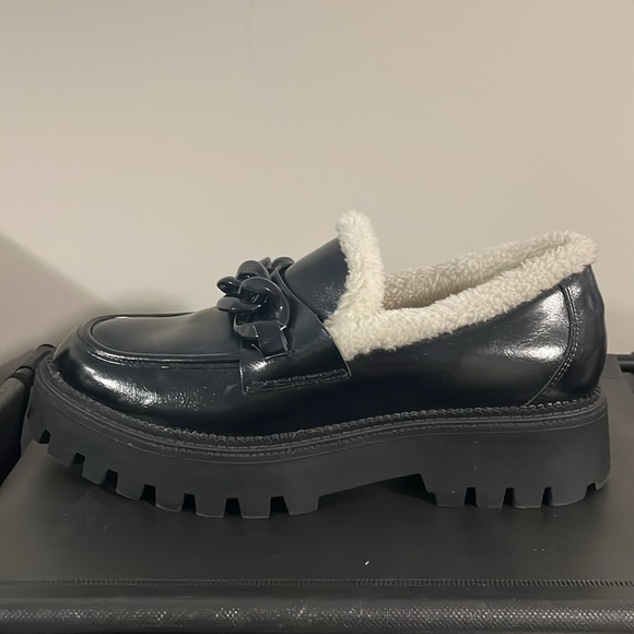 Dolce Vita Faux Fur Loafer - Picture 3 of 11